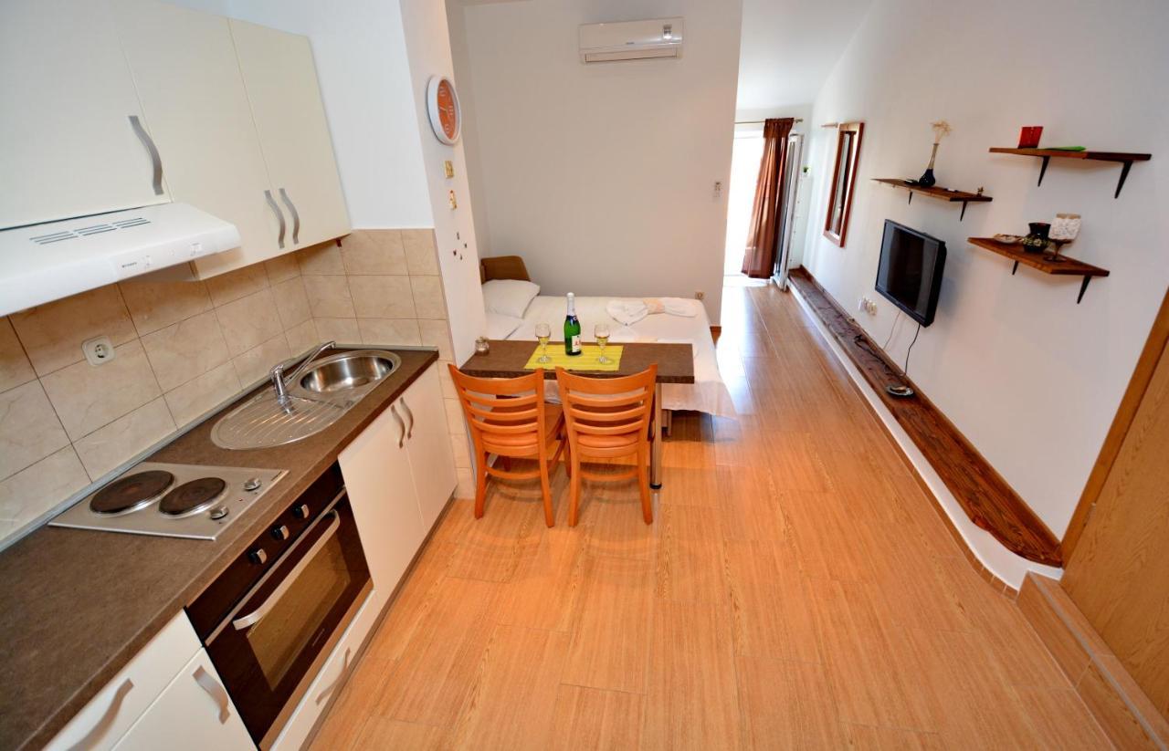 Studio Apartment Martin Zadar Ngoại thất bức ảnh