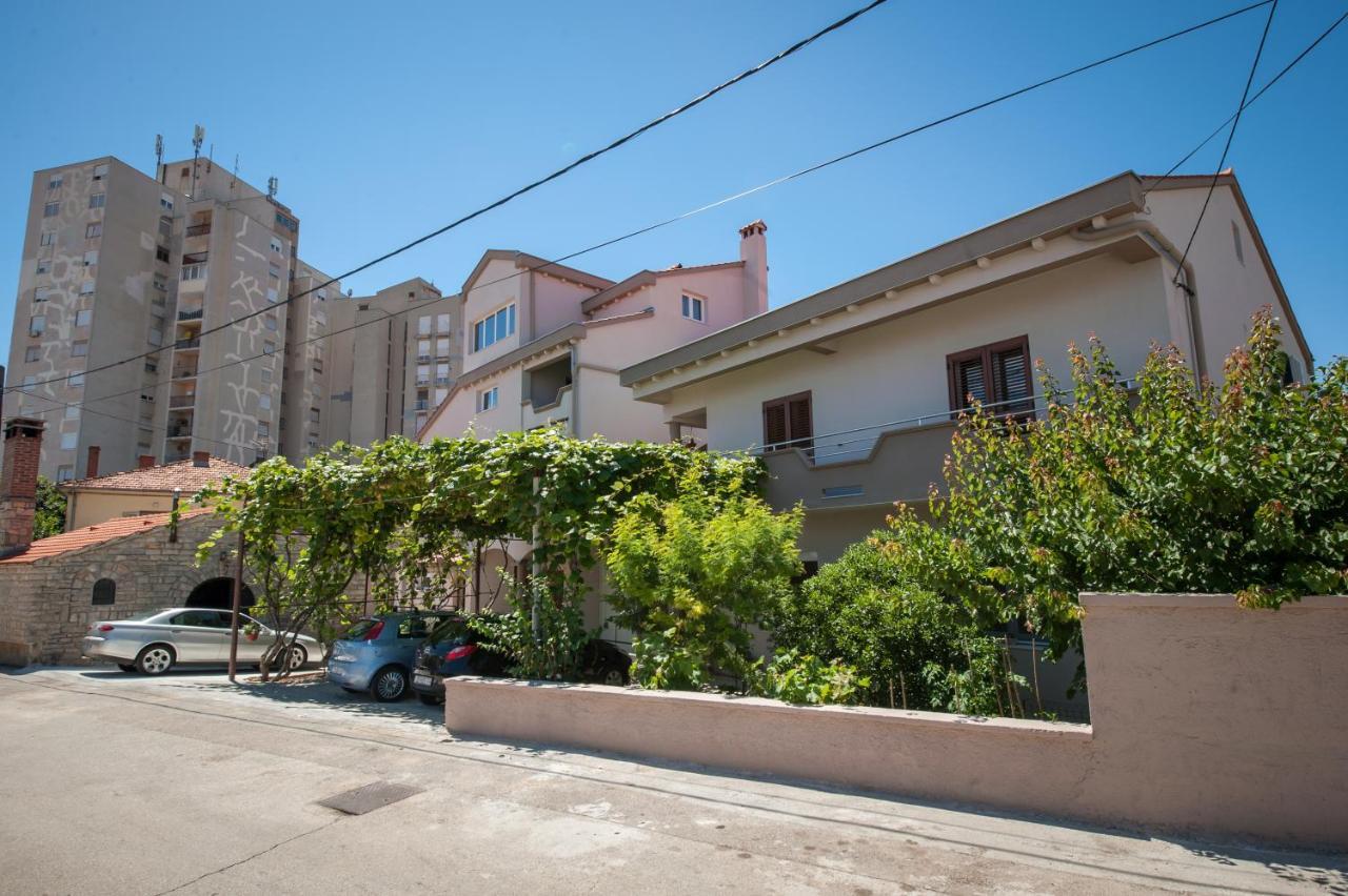 Studio Apartment Martin Zadar Ngoại thất bức ảnh
